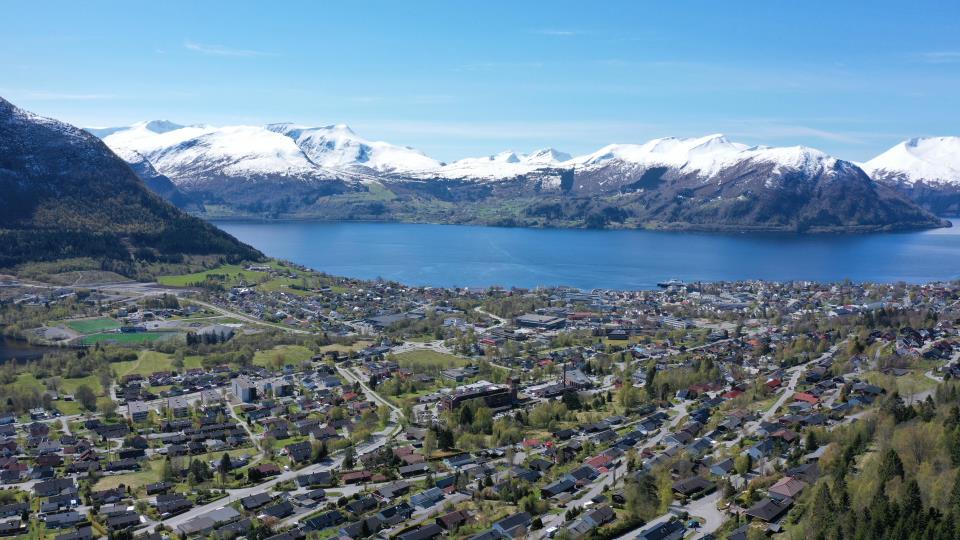 Lenkje til artikkel: Høyring - Oppretting av Dalsfjord oppvekstsenter og flytting av Lauvstad barnehage